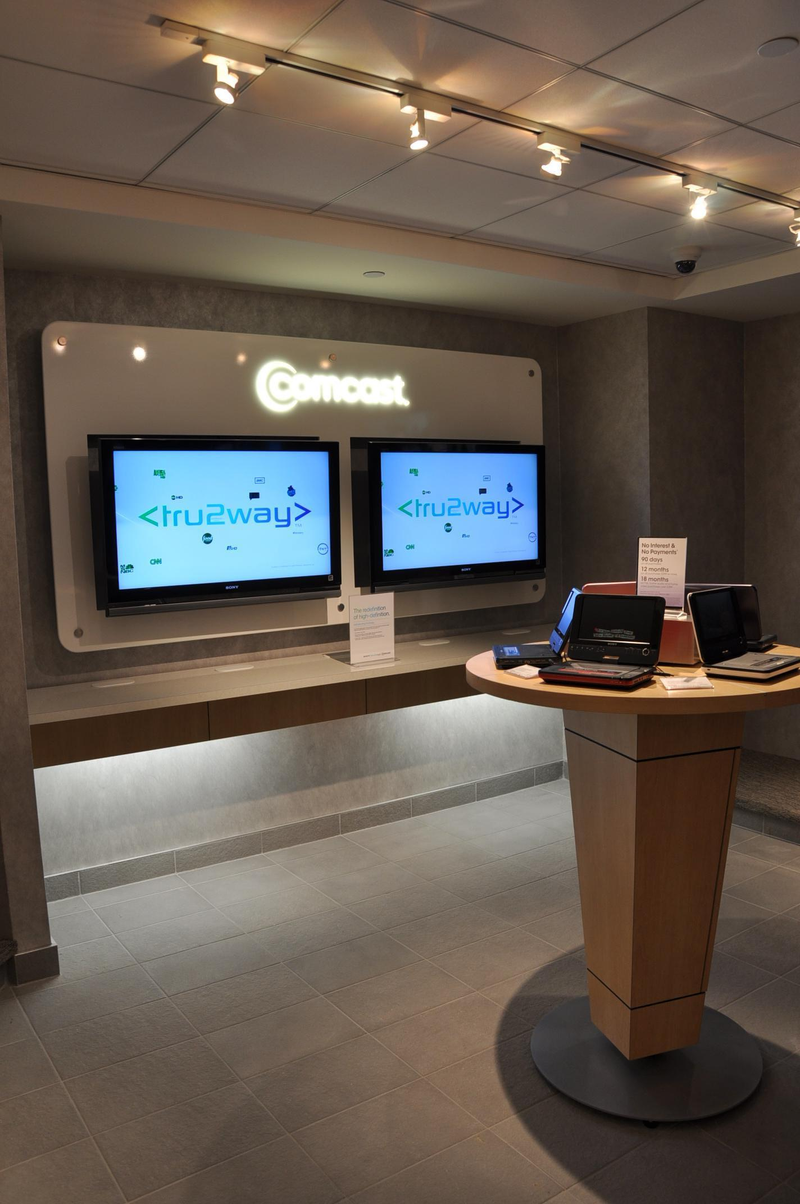 Illustration for article titled Sony Style Comcast Labs, a Joint Retail Store, Opens Tomorrow In Philly